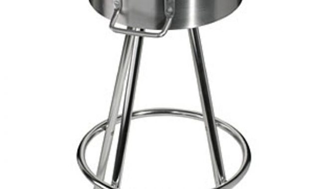 Recouvrir un tabouret de bar