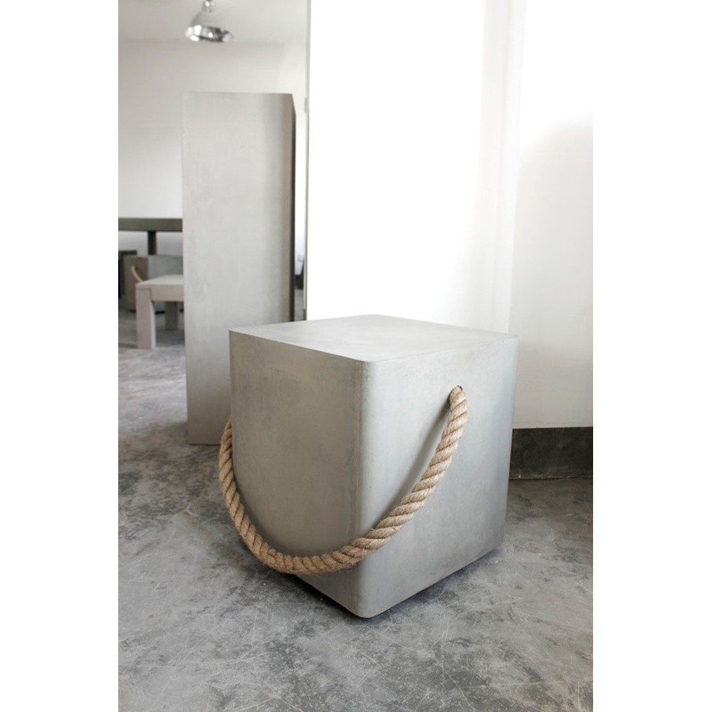 Tabouret design edge