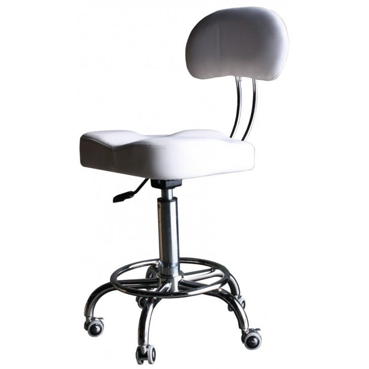 Tabouret a roulette dossier