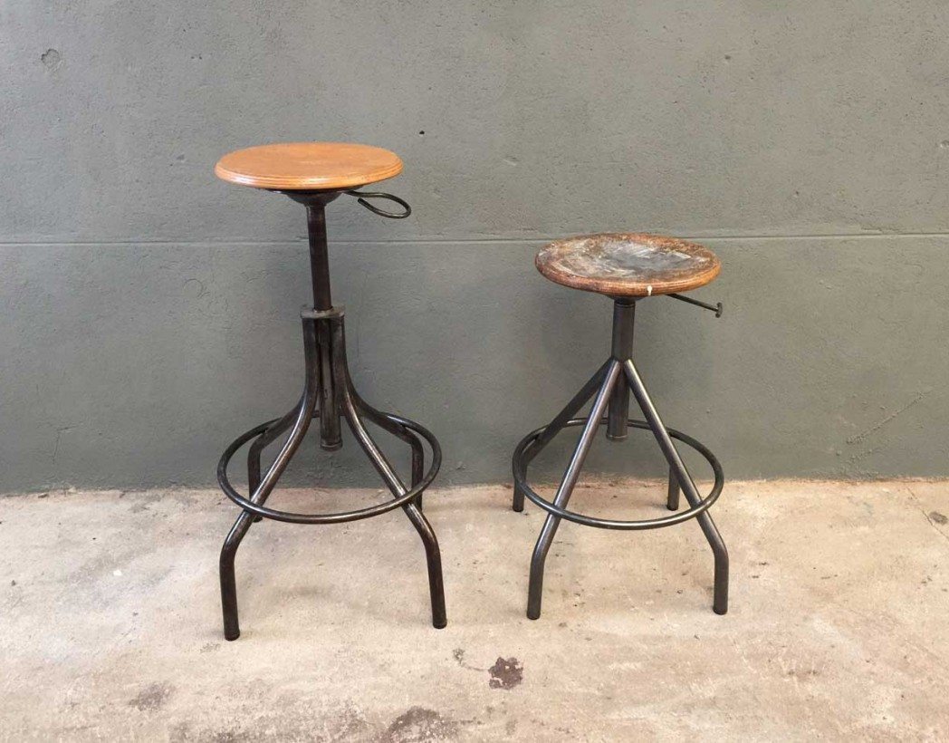 Tabouret de bar à l'ancienne
